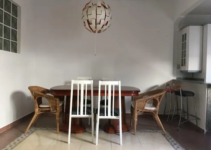 Hébergement de vacances Malvarrosa Calle Pavia *